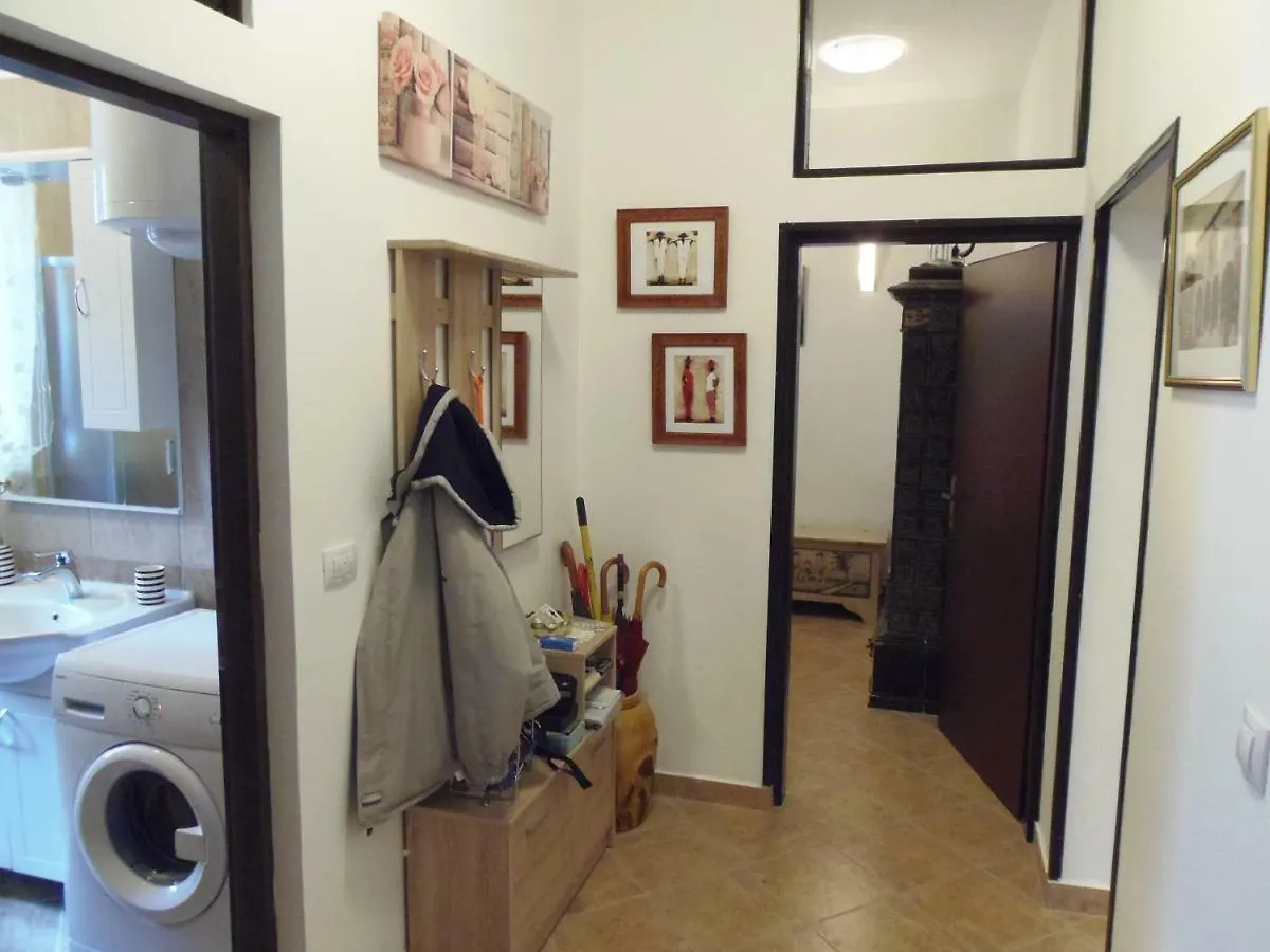 Noemi City Apartments Pula