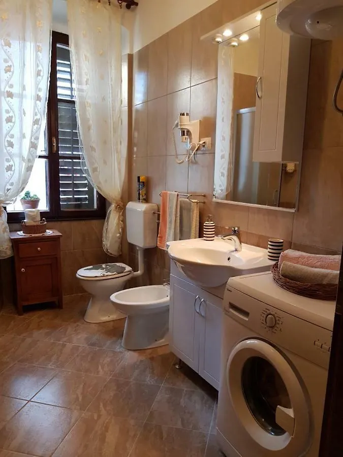 Noemi City Apartments Pula 0*,  Croatia