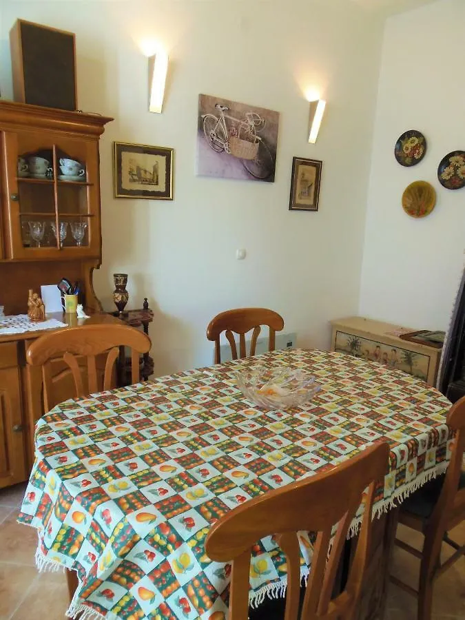 Noemi City Apartments Pula Croatia